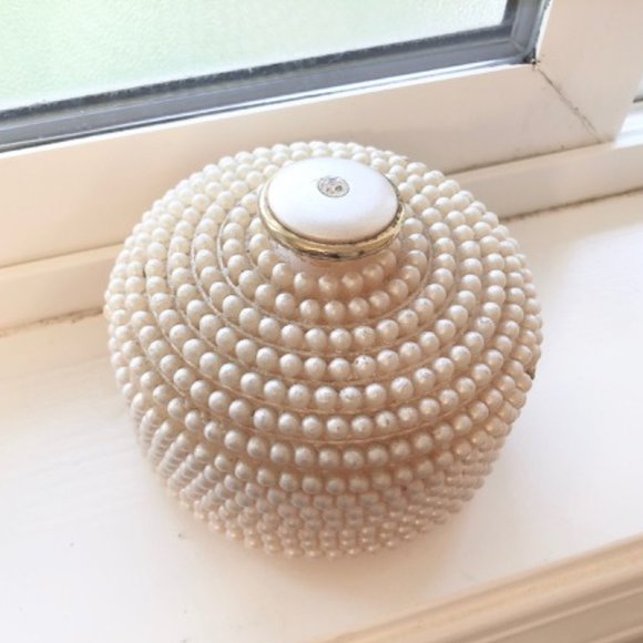 Jewelry - Pearl Jewelry Box / Case